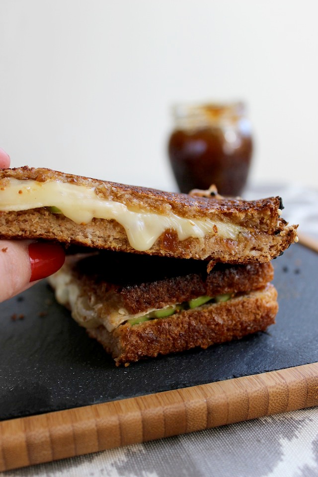 grilled cheese with brie green apples and fig jam 3