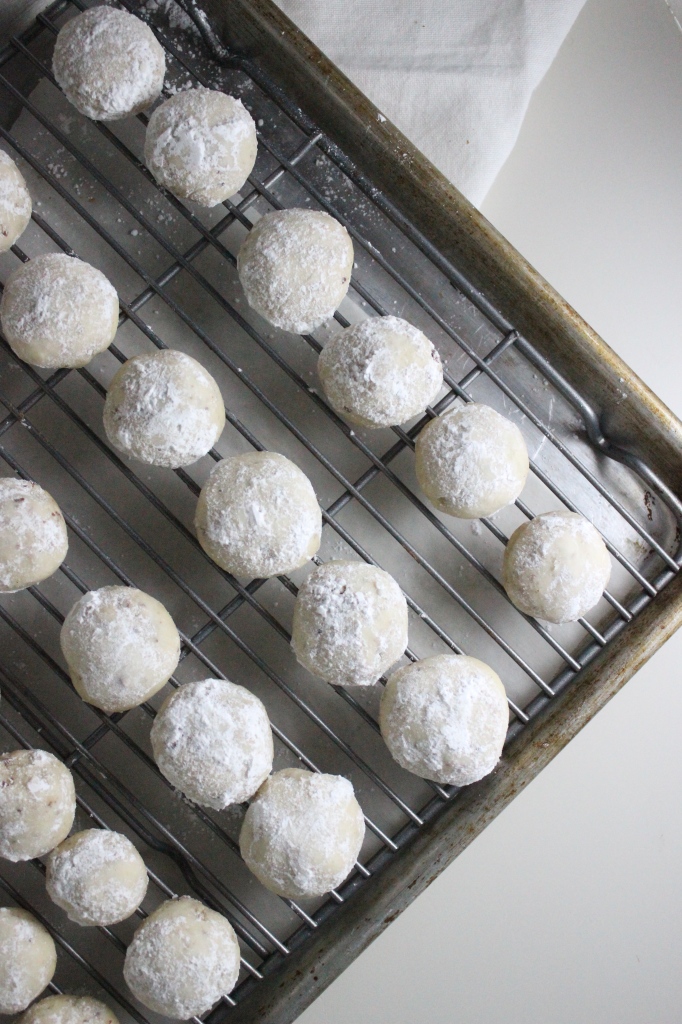 italian wedding cake cookies keys to the cucina 2