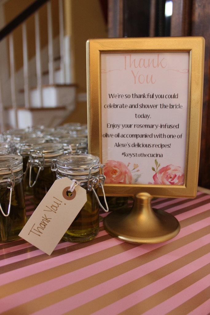 Wow Your Guests With These DIY Infused Olive Oil Wedding Favors