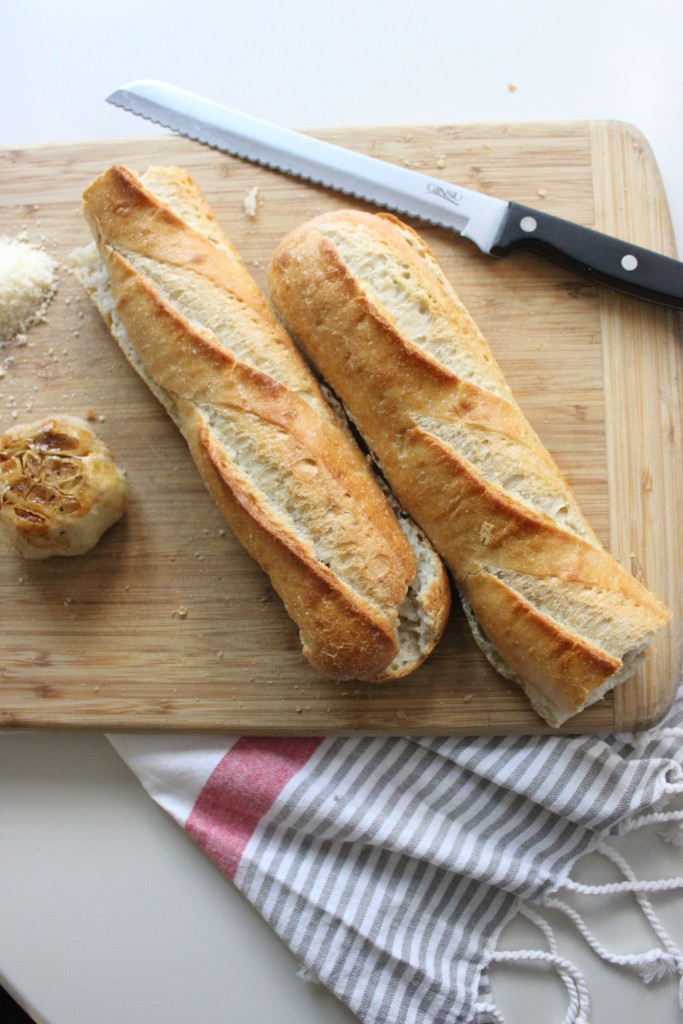 la brea bakery roasted garlic parmesan bread www.keystothecucina.com 2