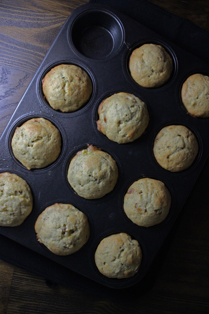 banana bread muffins bacon www.keystothecucina.com6