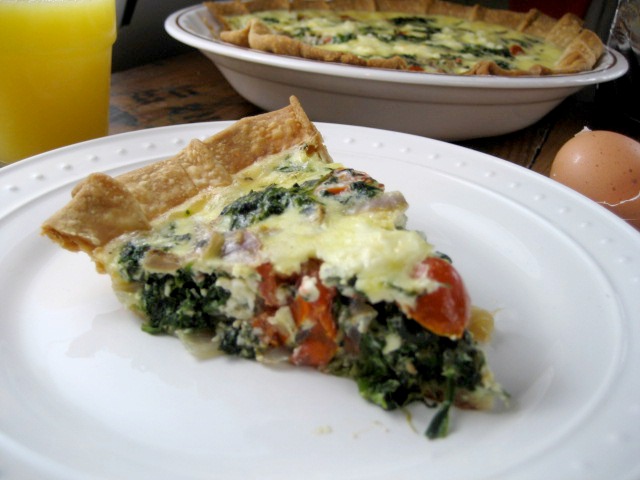 spinach-feta-tomato-quiche-keys-to-the-cucina-3