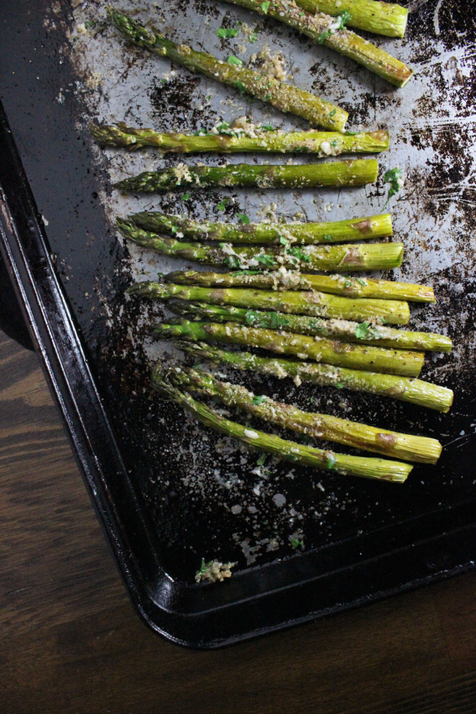 roasted-asparagus-parmesan-breadcrumbs-keys-to-the-cucina-2