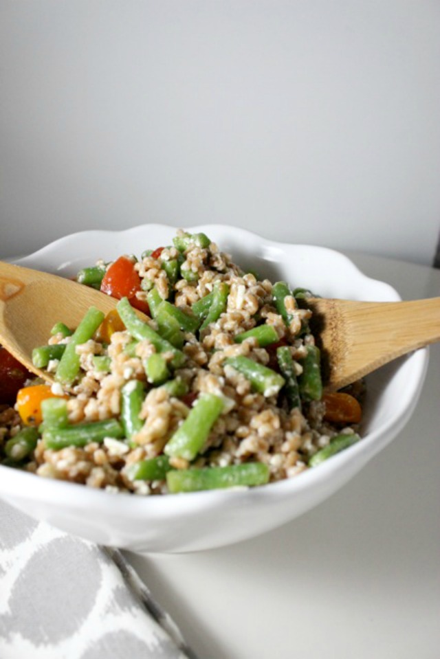 Cold Farro Salad with Feta, Green Beans and Lemon Olive Oil Dressing