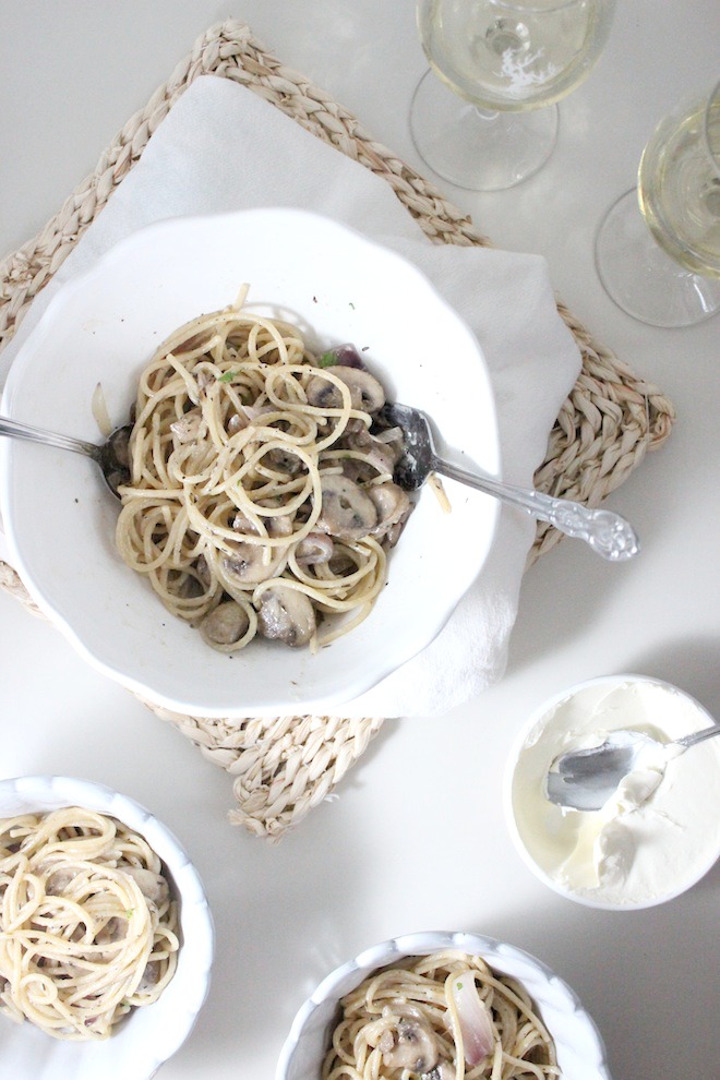 Spaghetti with Thyme Mushrooms and a White Wine Mascarpone Sauce | Keys to  the Cucina
